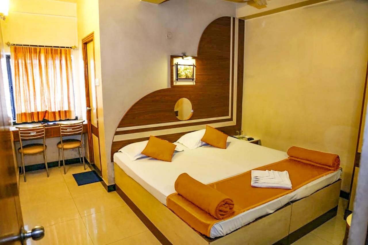 Fabhotel Shivangan Kolkata Airport - Fully Vaccinated Staff Extérieur photo